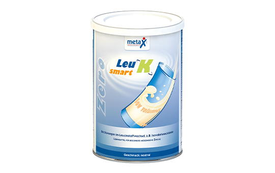 ZeroLeu smart K, bei Störungen im Leucin-Stoffwechsel, wie z. B. Isovalerianacidämie, hochkonzentriertes Leucin-(Leu)freies Eiweißsupplement in Pulverform